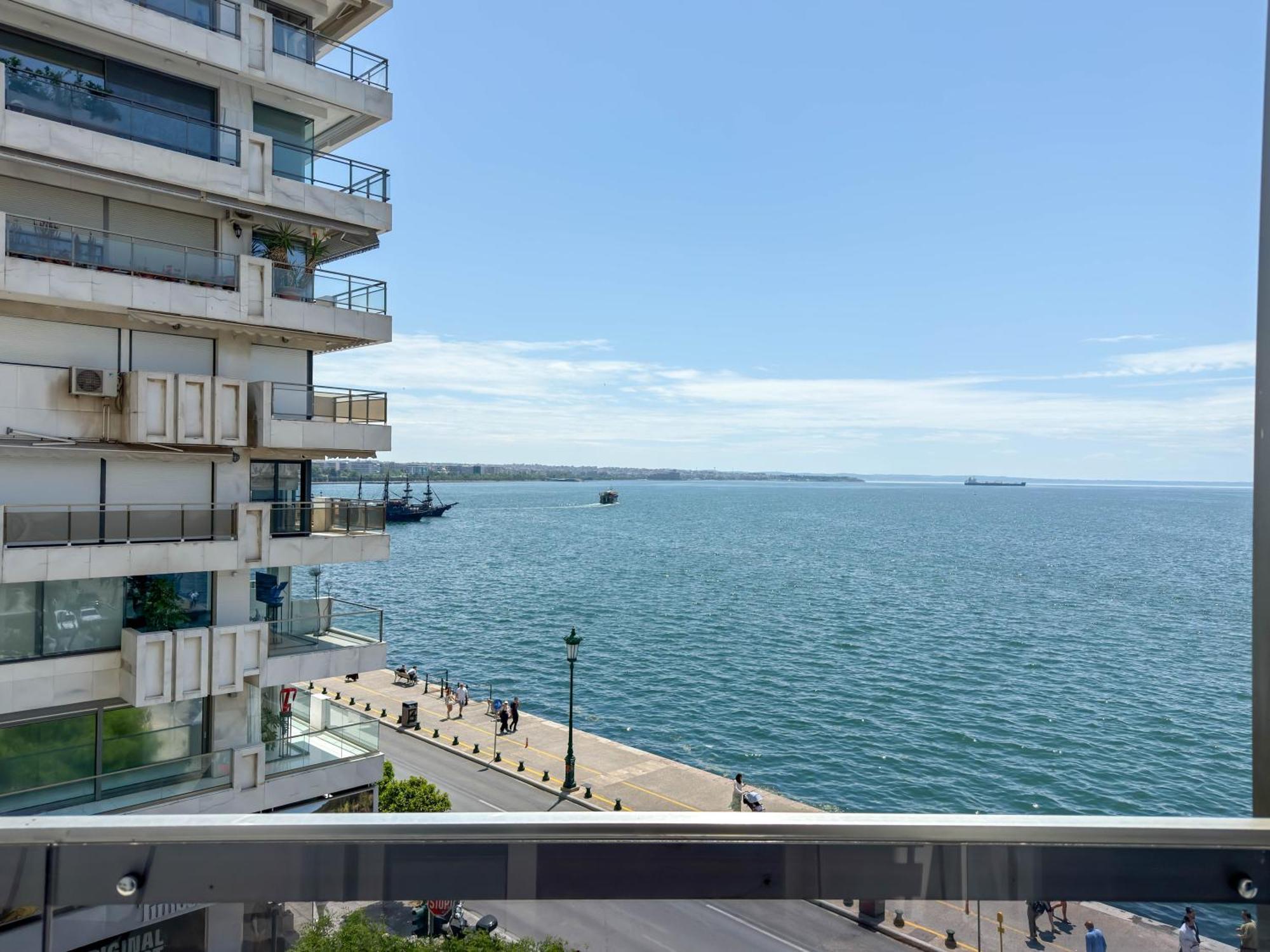 Appartement Luxury Sea View Retreat à Thessalonique Extérieur photo